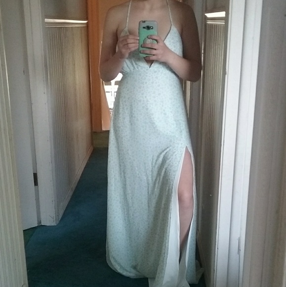 Prom Dress - Picture 4 of 8